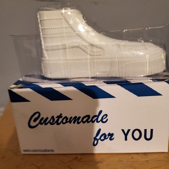 Van's Portable charger - Picture 3 of 4